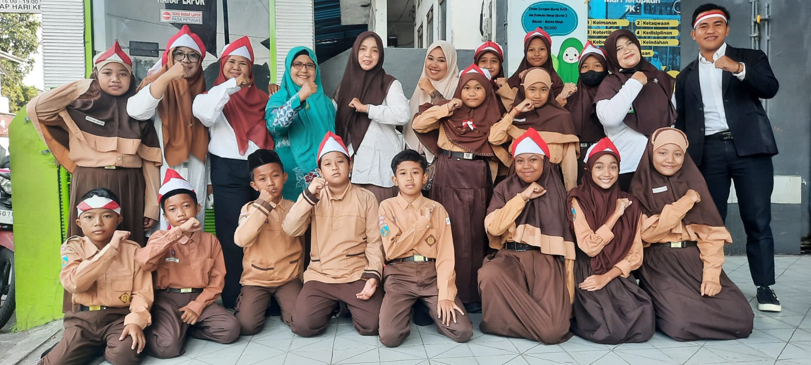 Memperingati Hari Pahlawan 2023
